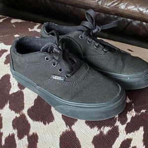 Vans Boys Canvas Skate Shoes Black Size 12